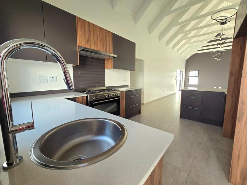 3 Bedroom Property for Sale in Britannia Bay Western Cape